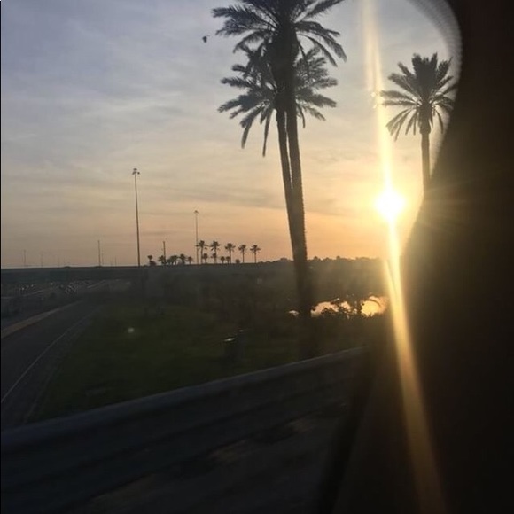 Meet your Posher, Julia - Picture 1 of 1